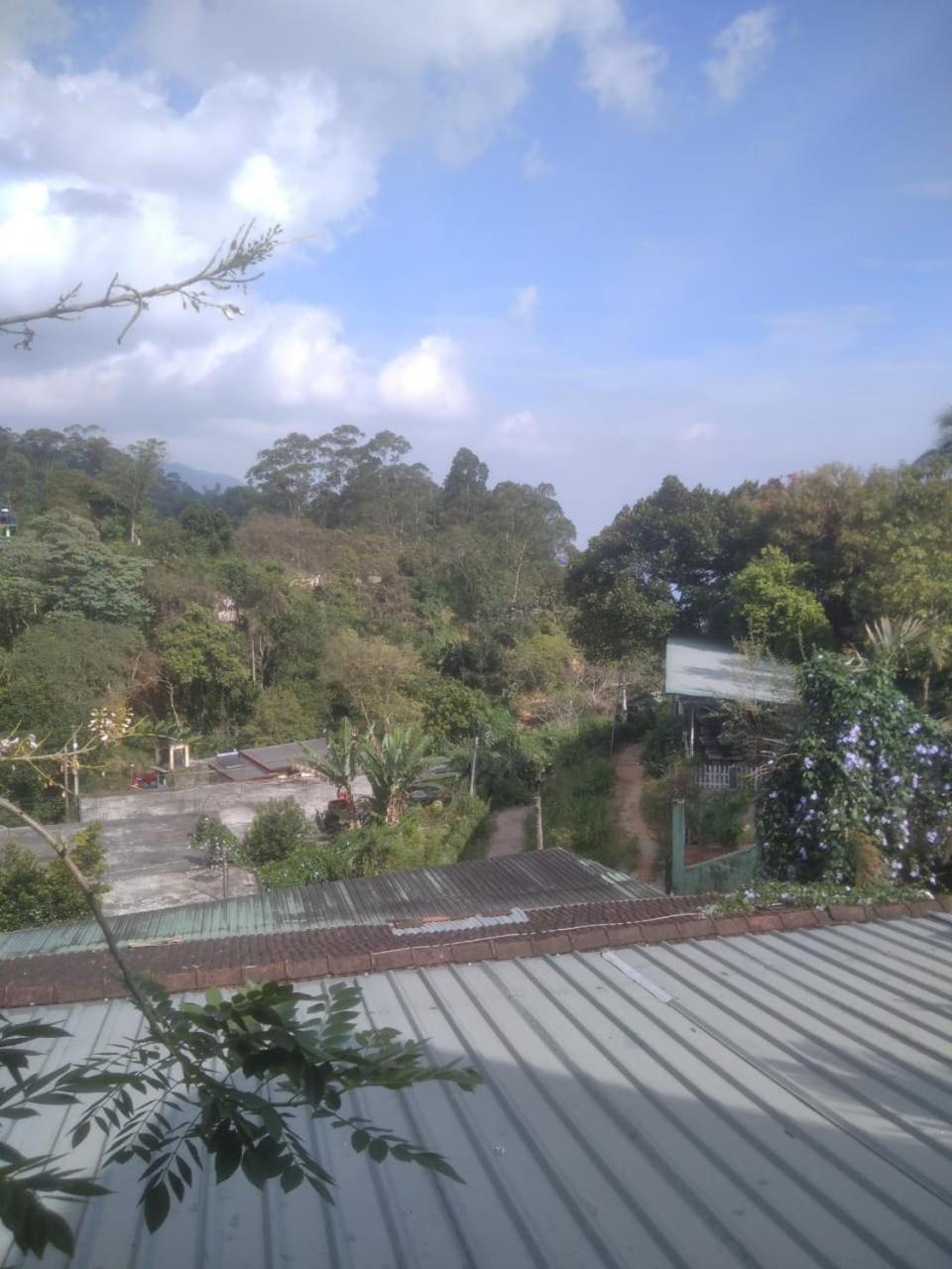 Ella City Reach Hostel Bilik gambar